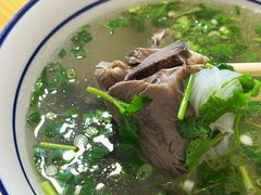 -陈掌柜澄城水盆羊肉(钟楼店)