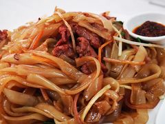 干炒牛河-文记壹心鸡(宝华路店)