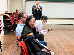 -香港大学