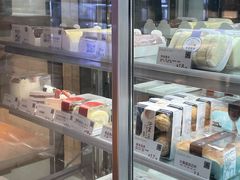-顶东面包花园·生日蛋糕(香榭丽店)