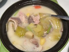 暖心猪肚鸡汤炖汤-潮堂 · 潮州菜(国贸商城店)