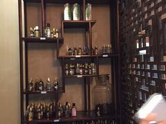 -莱蔻·圣灸堂·推拿艾灸(天山店)