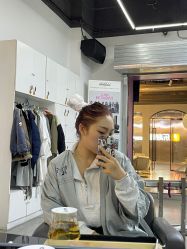 -CUT CUT Hair Salon