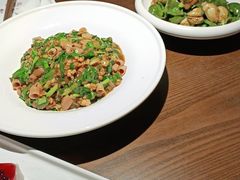 -前海沿·青岛菜(李沧万达店)