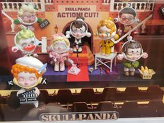 -泡泡玛特POPMART(崇文门国瑞城店)