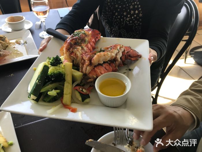 Swiss Louis Italian & Seafood Restaurant图片