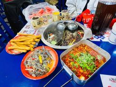 -马路边边串串香(苗栗路店)