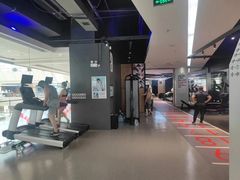 -帝豪斯健身俱乐部(市府恒隆广场店)