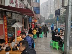 -李记特色罐罐米线(重庆中环大厦店)