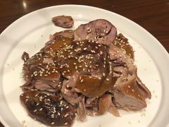 芝麻甜皮鸭-眉州东坡·熊猫主题餐厅(枫蓝店)