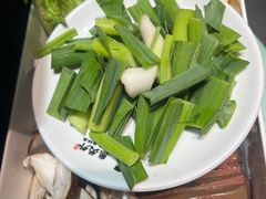 -鲁员外地锅鸡地锅鱼(古墩路店)