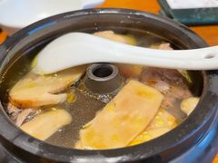 云南经典汽锅鸡-云海肴·汽锅鸡·云南菜(苏州中心店)
