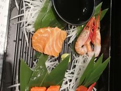 刺身拼盘-烤路里·韩国品质自助烤肉(石路天虹4号店)