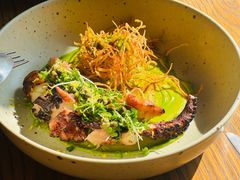 八爪鱼配烤玉米-BOR Eatery(安福路店)