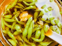 -李与白包子铺(桐梓林店)