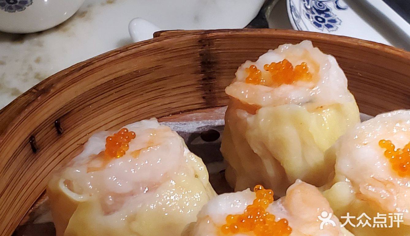 这家店吃起来也没看起来那么贵嘛~好吃！大力推荐！