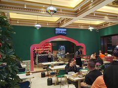 -沙枣树辣子鸡•新疆家常菜(喀什西路店)