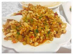 -琬苑鸽庄·川粤融合菜(解放碑总店)