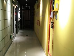 -Xcape异时刻密室逃脱真人NPC(新世界百货崇文店)