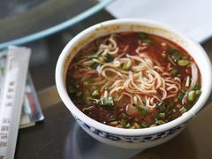 -吾穆勒蓬灰牛肉面·清真(北滨河中路店)