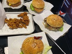-必胜客(滨江店)