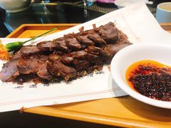 卤牛腱-茶叁酒肆·楚味江湖(菱角湖店)