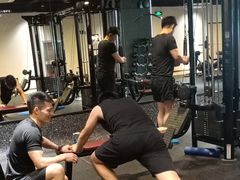 -一兆韦德健身(张杨路店)