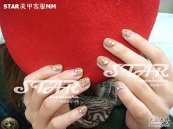 复古小经典-STAR美甲店