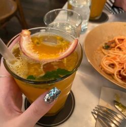 -M Nails & Beauty美甲美睫美体