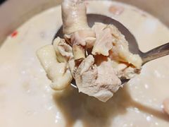 -煲宫猪肚鸡(晶品店)