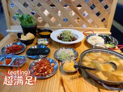 自助小菜-红辣椒八爪鱼特色韩国料理专门店(远景路旗舰店)