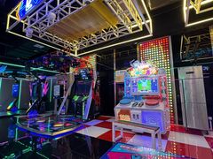 -快乐街区(长沙方圆荟店)