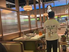 -洪氏嗨捞·广东猪肚鸡·椰子鸡火锅(西咸万象城店)