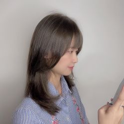 中发-苏豪路易士·嘉玛发廊