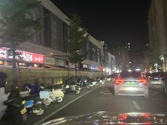-龙湖杭州滨江天街