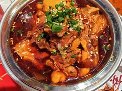 -大芊金重庆串串火锅(南京路店)