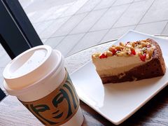 -星巴克(济南美莲广场店)