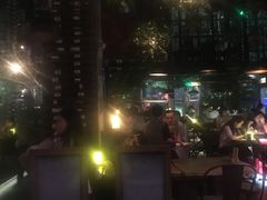 -胡桃里乐队酒馆(鎏嘉码头店)