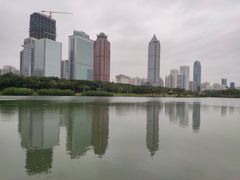 -万绿园