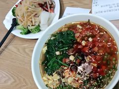 -三好食堂(煎饺·馄饨·肉饼米线·盛世广场店)