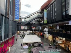 -江燕路万科里