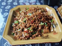 -临江餐馆二楼美食部落