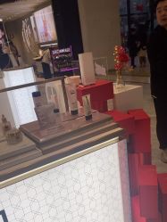 -奥伦纳素Erno Laszlo