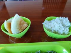 -奔驰北京极光星徽(四元桥店)