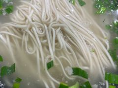 -小辫子羊肉面馆(周东店)
