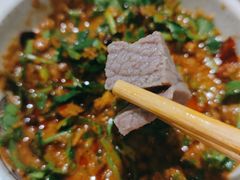 -毛辣果·贵州红酸汤牛肉火锅(西单店)