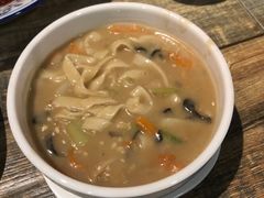 -郑享吃烧烤烩面(红专路店)