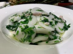 荠菜肉丝炒年糕-老吉士(环贸iapm店)