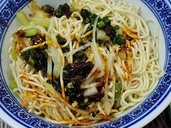 -泉儿头杂碎(杂碎师大店)