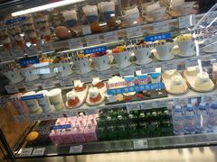 零售区-Blueglass酸奶(财富购物中心店)